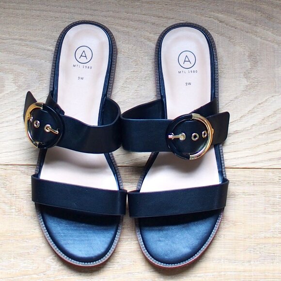 A MTL 1980 | NWOT Sandal Flats w Buckle - Picture 1 of 8